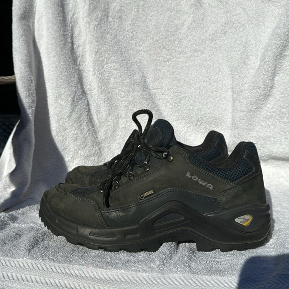 Lowa Renegade 2 men’s hiking shoes m - Picture 3 of 10